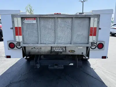 USED 2019 CHEVROLET W5500