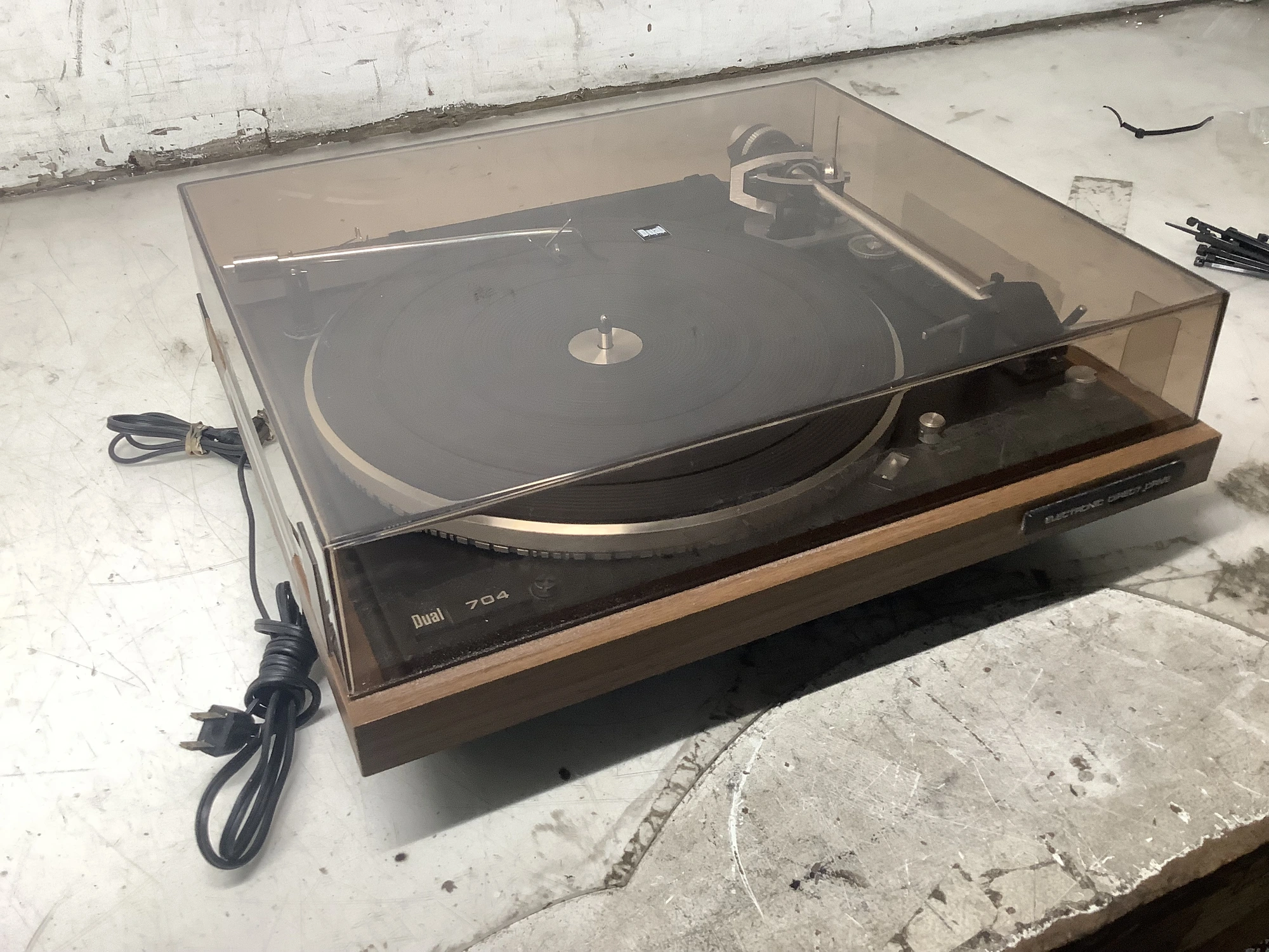 Used _UNKNOWN_ _UNKNOWN_ Commercial Audio/Visual Equipment Michigan US | Miedema Asset Management Group #1423434