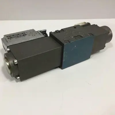 USED BOSCH 0 811 404 775