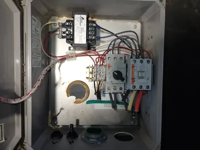 USED 2006 TSURUMI PUMP CONTROL 9204