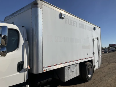 Used 2017 FREIGHTLINER GLIDER KIT Box trucks Michigan US | Miedema Asset Management Group #1579188