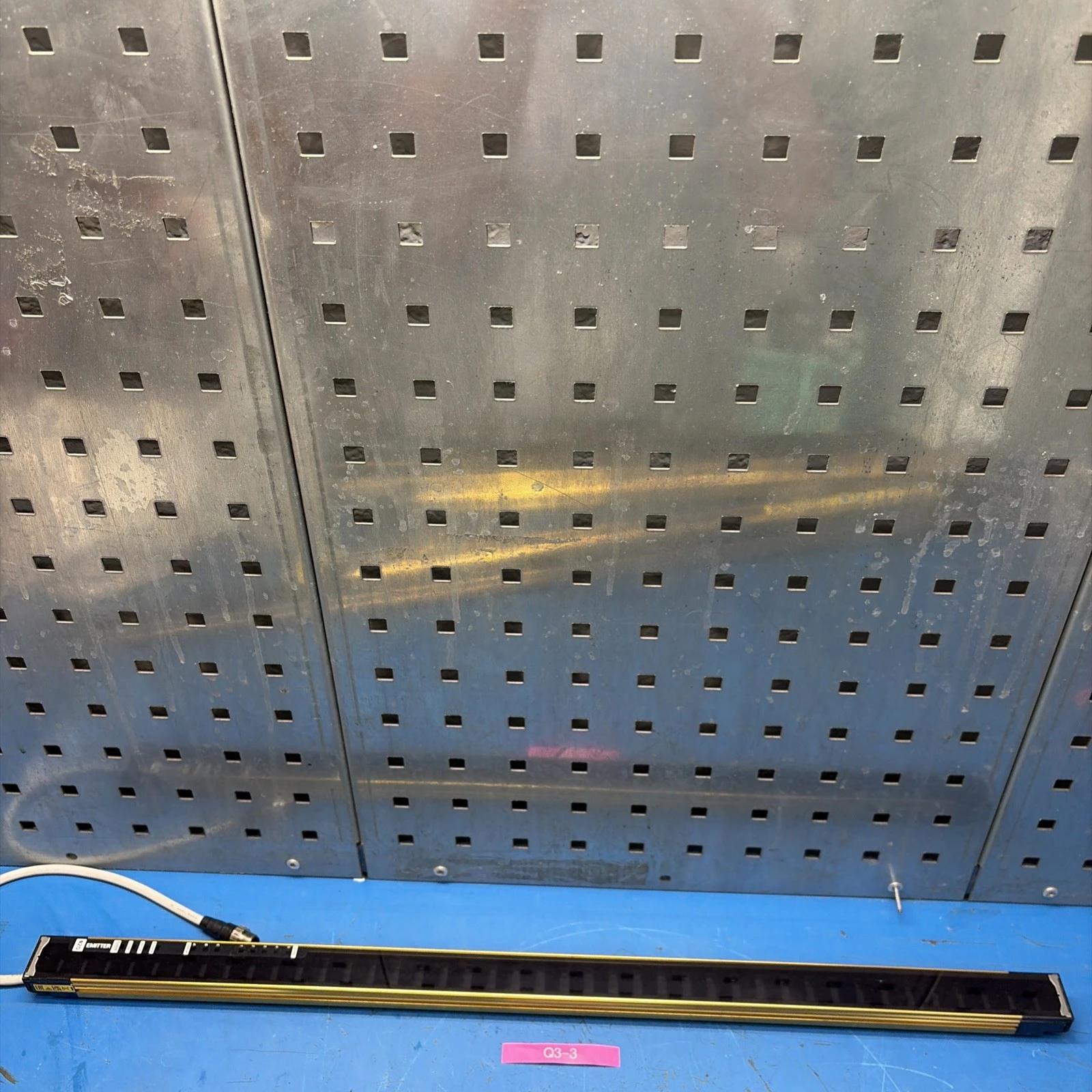 USED Omron F3SJ-A0635P20-L