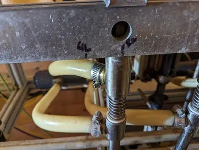 Equipment Express 8-Head Valve Filler