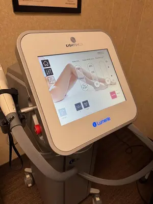 Used 2020 LUMENIS QUATTRO WITH XC 805 AND ET HAND PIECES, HAIR REMOVAL, PIGMENTED LESIONS, VASCULAR LESIONS Lasers / Laser Systems Minnesota US | Midwest Medical #1467819