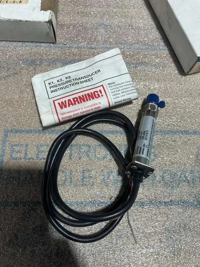 NEW OPEN BOX Ashcroft ASH-K1-7-M02-42-F2 Transducer STK L708CC