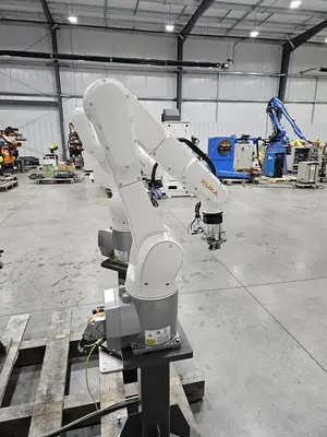 USED 2021 KUKA KR10 R1100