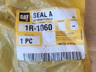 NEW CATERPILLAR 1R-1060