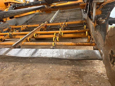 Used _UNKNOWN_ _UNKNOWN_ Self-propelled Harvesters Idaho US | Tri-Steel Manufacturing #1557207