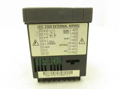 Honeywell UDC2300 Mini-Pro Temperature Controller DC230L-E0-00-10-0A00000-20-0