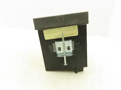 Honeywell DC200H-2-000-100000-0 UDC2000 Mini Pro Digital Temperature Controller