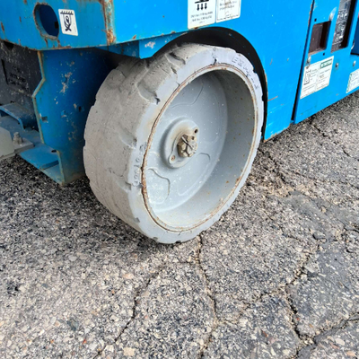USED 2016 Genie GS-4047
