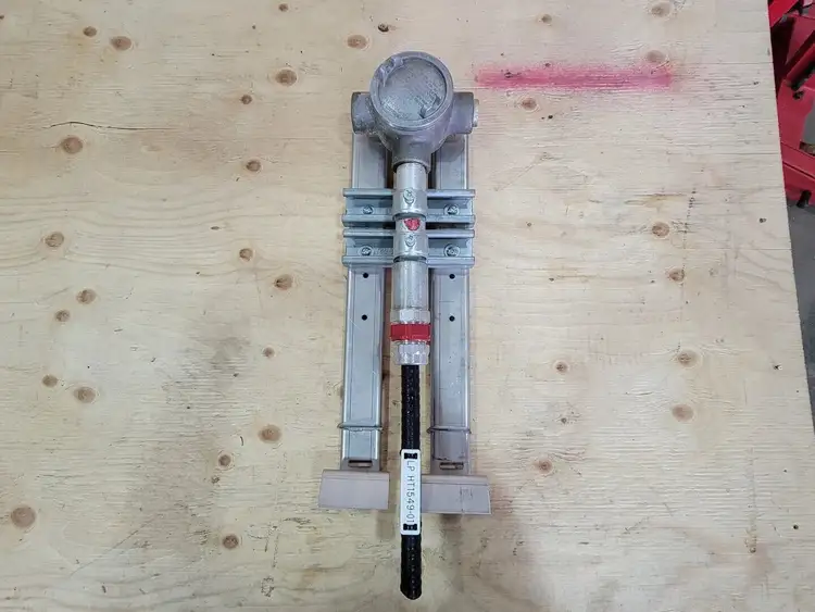 Used CROUSE-HINDS GUAT36 Misc Electrical & Power Parts British Columbia CA | Lenmark #246703