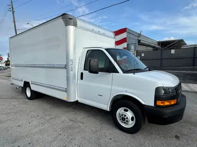 Used 2019 GMC SAVANA CUTAWAY Box trucks Florida US | Truck and Van Outlet #1509156