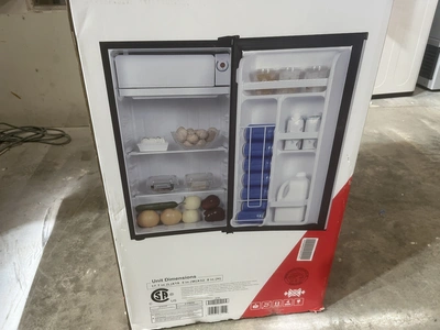 Used FRIGIDAIRE  GALLERY COMPACT Refrigerators Michigan US | Miedema Asset Management Group #1476466