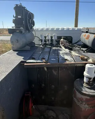 Used 2005 HINO 268 Fuel & Lube Trucks Texas US | Proxy Equipment #1385231