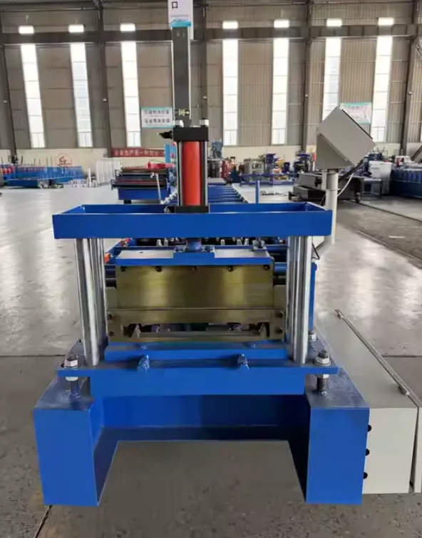 Standing Seam Metal Roof Roll Forming Machine – United Arab Emirates