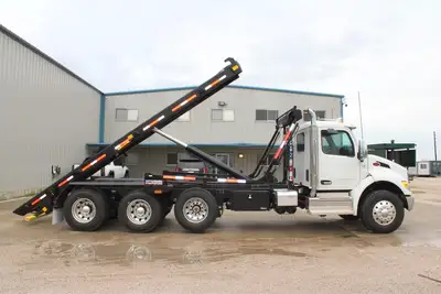Used 2027 PETERBILT 548 Rolloff Trucks Texas US | Roll Off Truck World #1491958