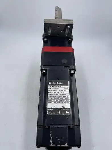 Used ALLEN-BRADLEY ALLEN-BRADLEY MPL-B330P-MK22AA SER A, MICRON DT090-010-0-RM090-39-32-113349-6924 Servo Motors | ND Industrial Surplus #1216167