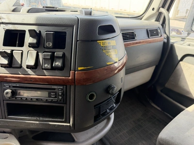 Used 2009 VOLVO VNL Conventional trucks Indiana US | Miedema Asset Management Group #1414615