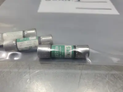 USED Fusetron FNM5 Dual-Element Fuse, 125V/250V, 5A, Lot of 3