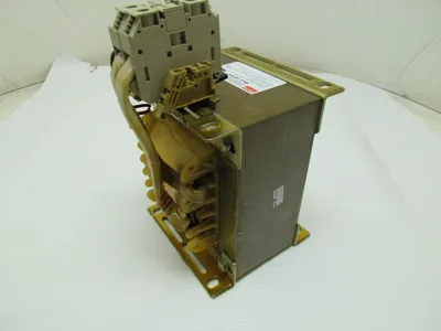 Dayton 4mtw8 Isolating transformer Rated Power 1500VA in 277V out 24V