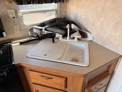 Used 2004 KEYSTONE TAIL-GATOR Campers, Caravans, Motorhomes Utah US | CSS Equipment Sales #1347550