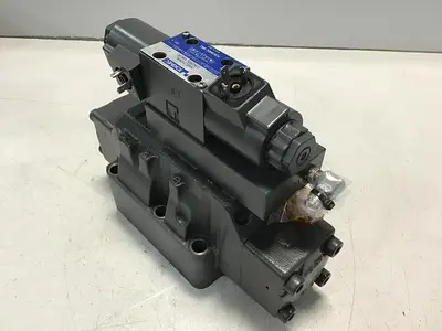 USED TOKIMEC DG5V-H8-3C-T-U7-H-82-JA703