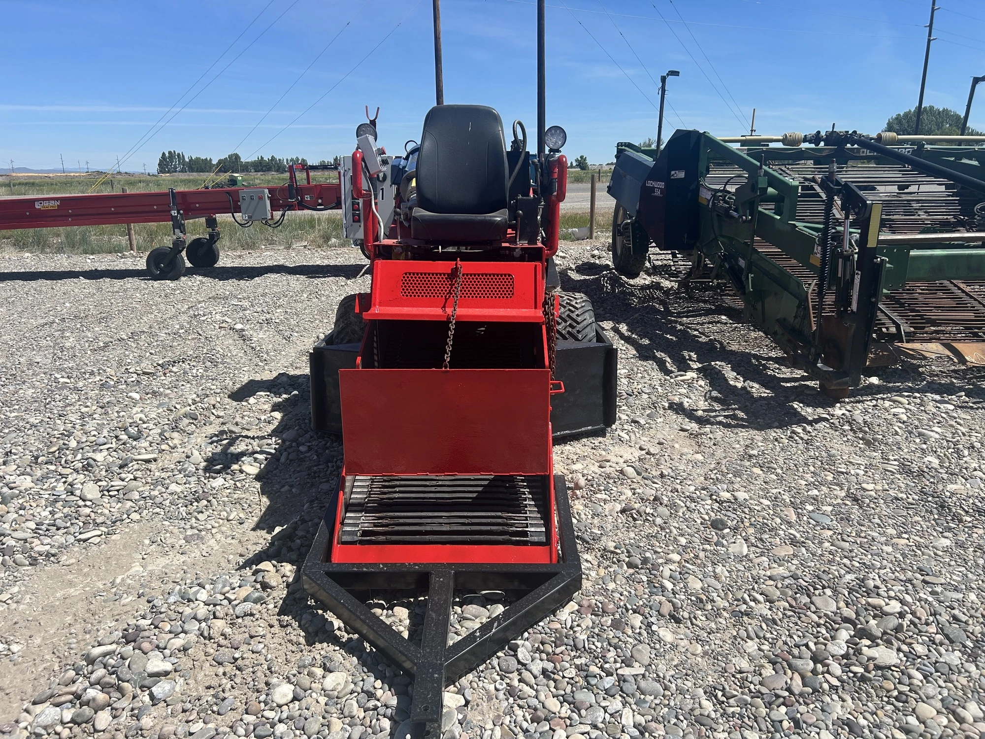 Used _UNKNOWN_ _UNKNOWN_ Self-propelled Harvesters Idaho US | Tri-Steel Manufacturing #1557125