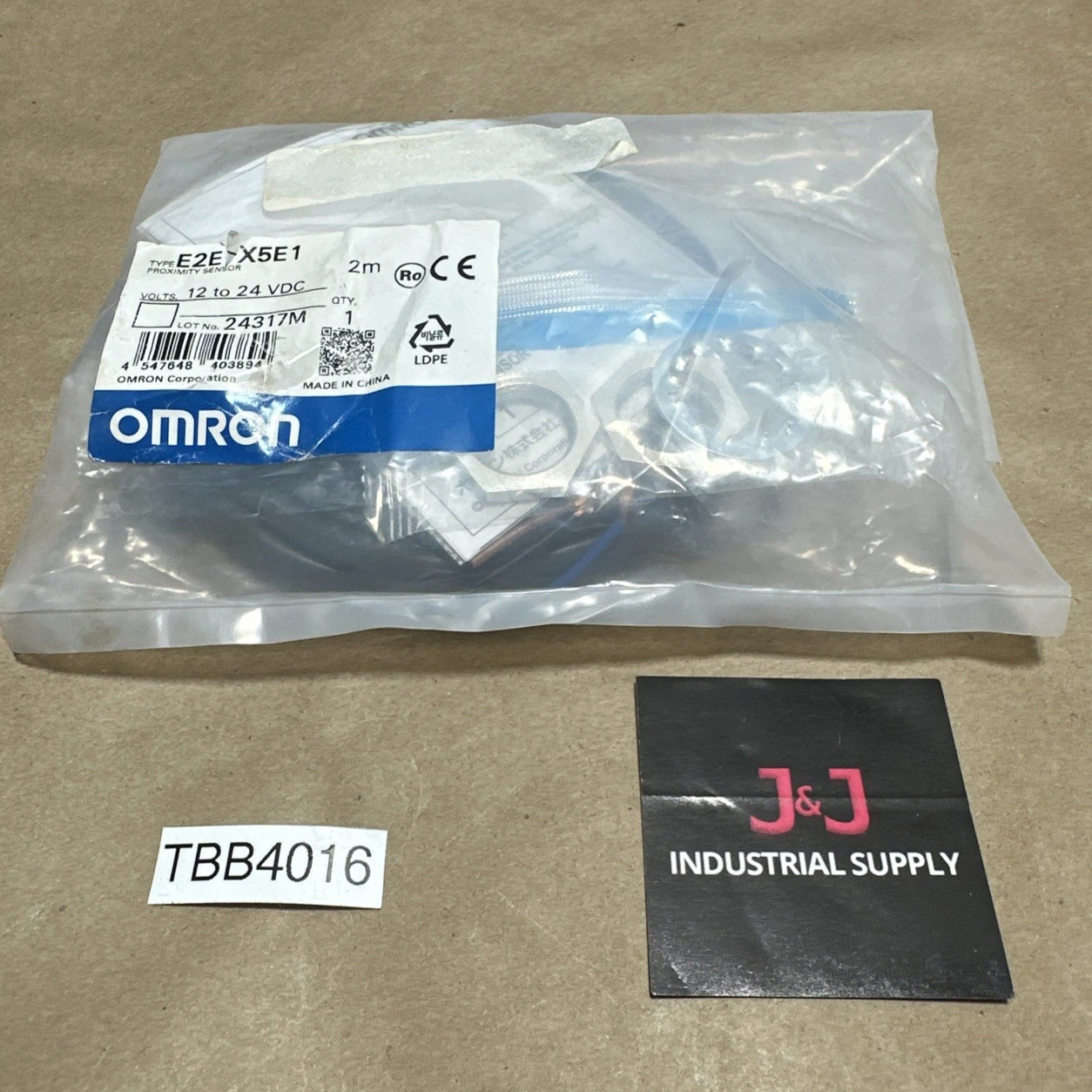 NEW Omron E2E-X5E1