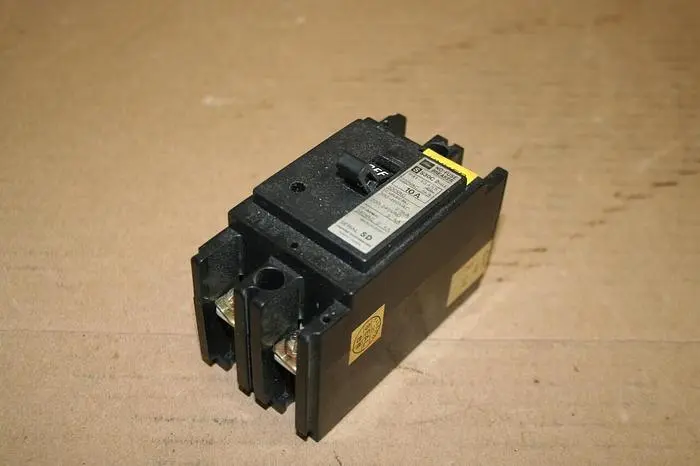 Used TOSHIBA S30C-2P-10A Circuit Breakers Michigan US | Ideal Machinery #572749