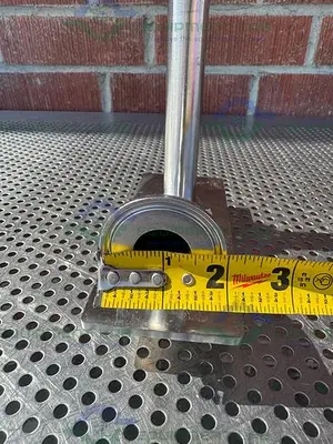 USED ITT PURE FLO ADVANTAGE 6 -WAY DIAPHRAGM VALVE W/ 1" TO 3/4" SANITARY FITTING