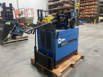 Miller Deltaweld 451 Welder
