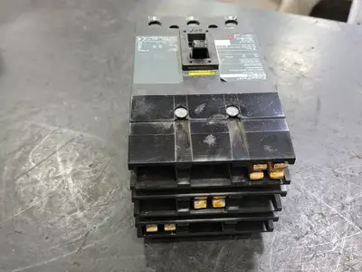 NEW SQUARE D QGA32150