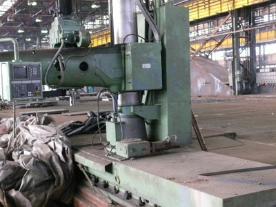 CSEPEL CNC Travelling Column Radial Drilling Boring and Tapping Machine, in very good used condition, only 100 work hrs, POA