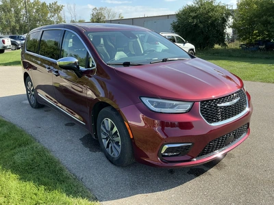 Used 2023 CHRYSLER PACIFICA Vans Michigan US | Miedema Asset Management Group #1397148
