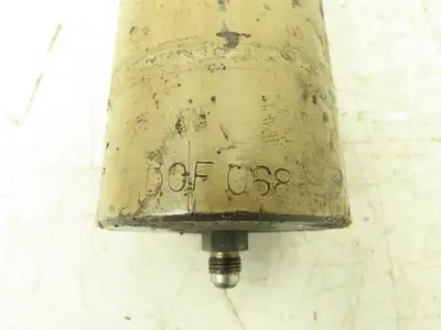 Toyota DOF 068 Hydraulic Lift Cylinder Off 8HBW30 Walkie Pallet Jack 6000 lb