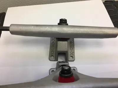 X-Caliber Reverse Geometry Skate board trucks Madrid Pro-Designs