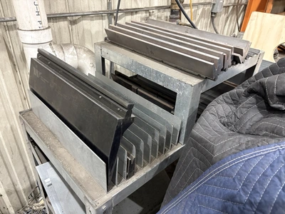 Used 2011 AMADA HDS-2204NT Press Brakes Illinois US | Revelation Machinery #1262314