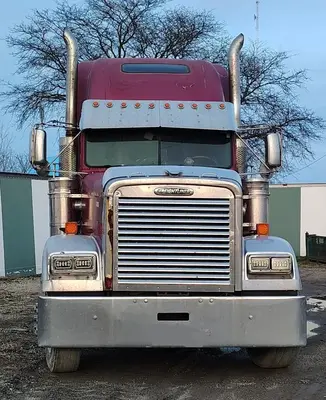 Used 2005 FREIGHTLINER FLD132 CLASSIC XL Conventional trucks Michigan US | Proxy Equipment #1425974