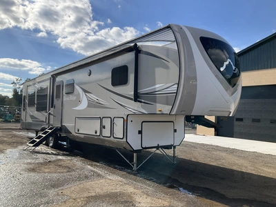 Used 2021 HIGHLAND RIDGE MESA RIDGE Campers, Caravans, Motorhomes Michigan US | Miedema Asset Management Group #1579962