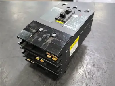 New | in-Stock SQUARE D QGA32150 Switchgears British Columbia CA | Lenmark #835583