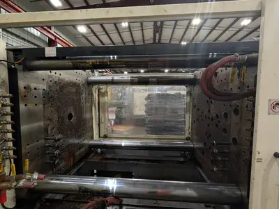 2017 NISSEI FVX560III-310L Injection Molding Horizontal/Vertical | Machinery Network (6)