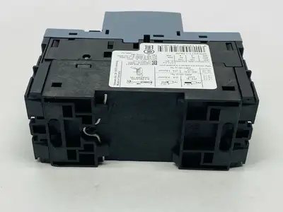 3RV2011-1JA20 | Siemens  SIRIUS Motor Protector Circuit Breaker 7-10A 600V - New Other
