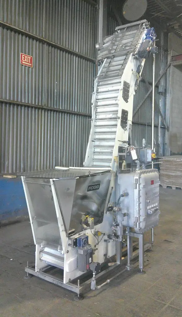 SPC8982  Elevator Fogg cap feed hopper elevator model VSE-18, Stainless Steel,  discharge height