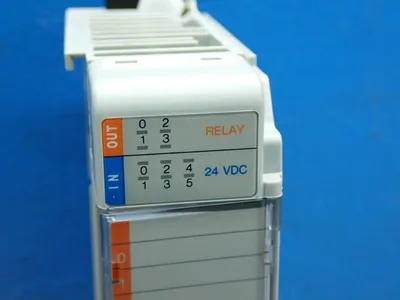 NEW ALLEN BRADLEY 1769IQ6XOW4