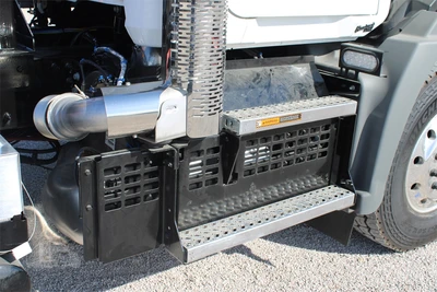 New | in-Stock 2025 MACK GRANITE 64BR Rolloff Trucks Texas US | Roll Off Truck World #1491919