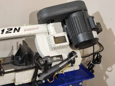 RF 712N Manual Combo Horizontal / Vertical Metal Cutting Bandsaw
