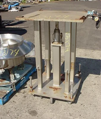 USED ELECTRONIC LIQUID  BOWL FILLER BOWL FEEDER