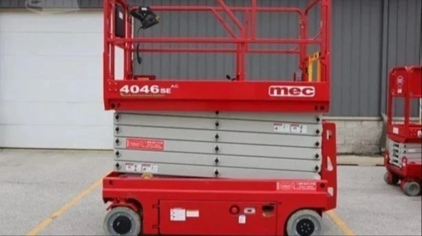 Used 2024 MEC 4046SE AC Scissor Lifters Illinois US | Rubbl #1420079