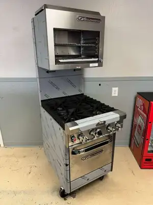 New | in-Stock Southbend Unused 24" Southbend 4241E NG Range with a Southbend P24-CM-R NG Cheese Melter Commercial Ranges Illinois US | Falcon Restaurant Supply #1373769